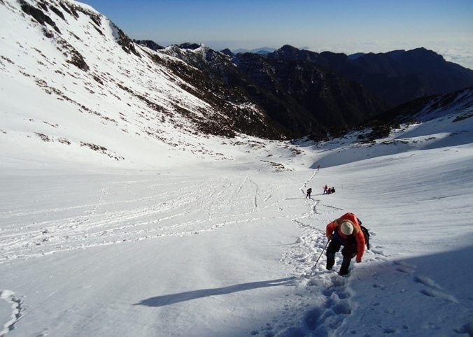 冰雪天地 ~~~ 雪季攀登雪山